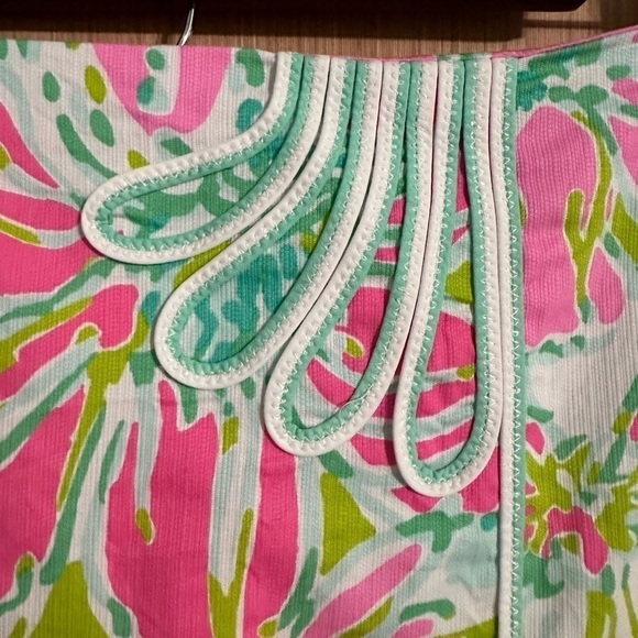 Lilly Pulitzer Jasmine Skort in Flamingo Pink, Size 2 - Picture 2 of 10